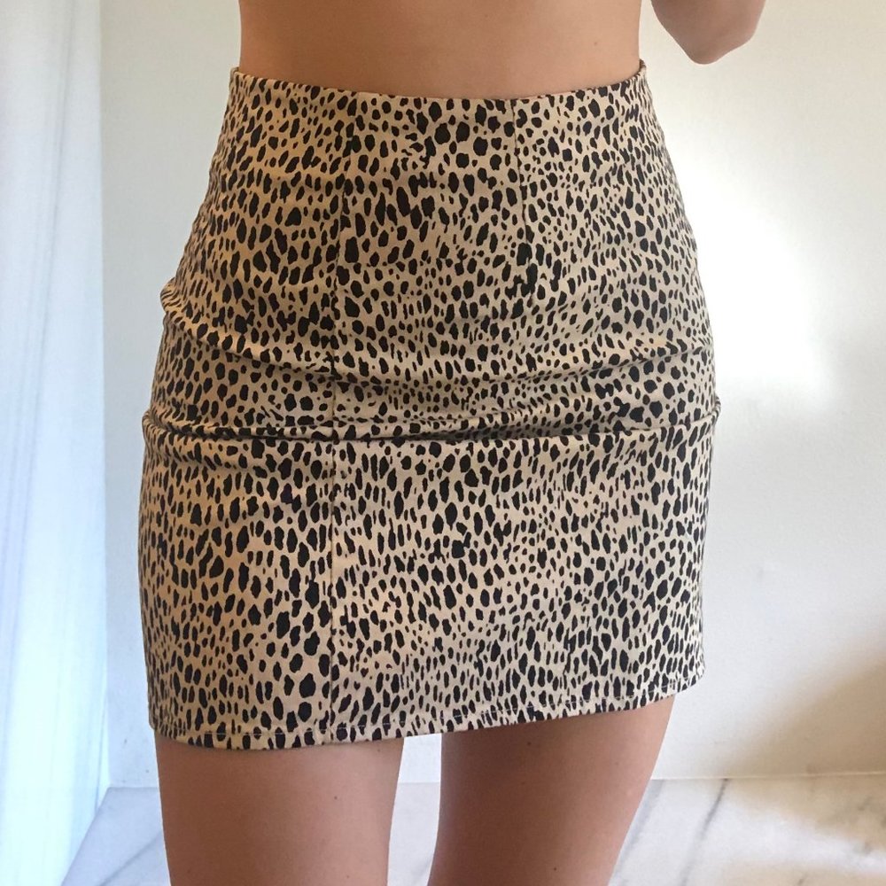 Brandy Melville Cheetah Print Mini Skirt